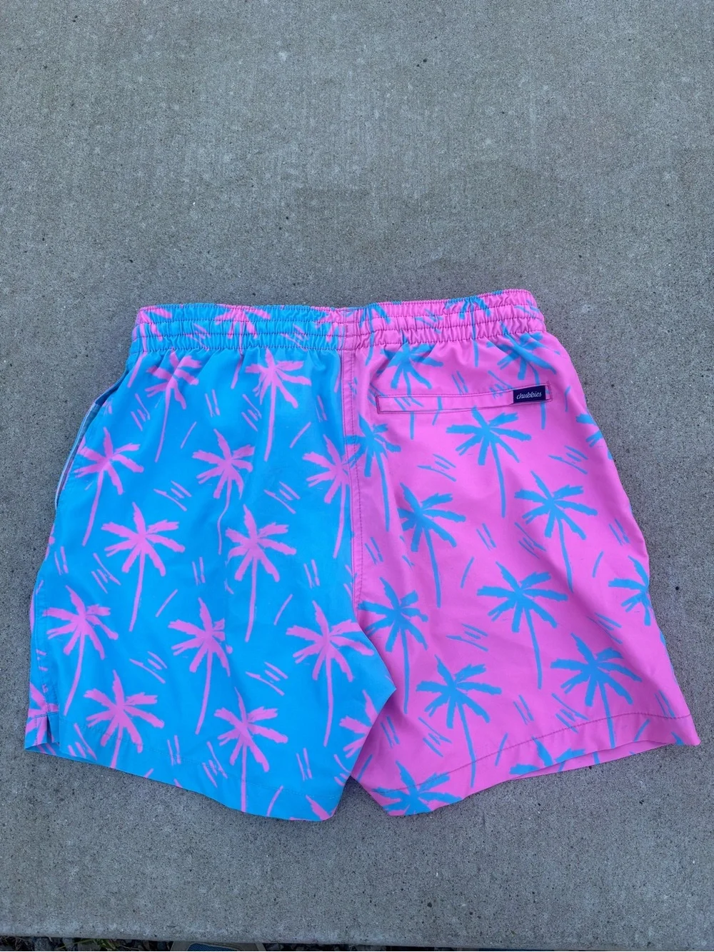 chubbies Pink and Blue Palm Tree Swim Trunks
